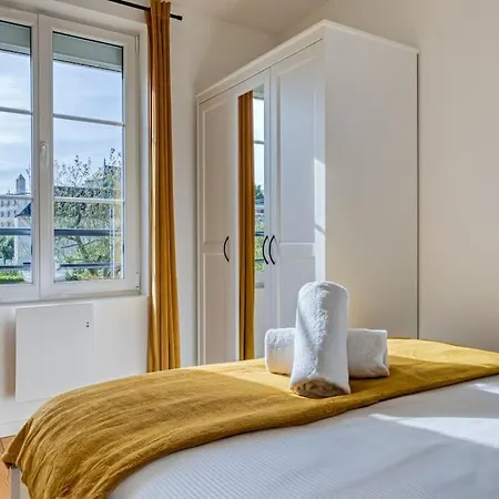 Apartment L'yvetotais, Charme Avec Parking En Centre